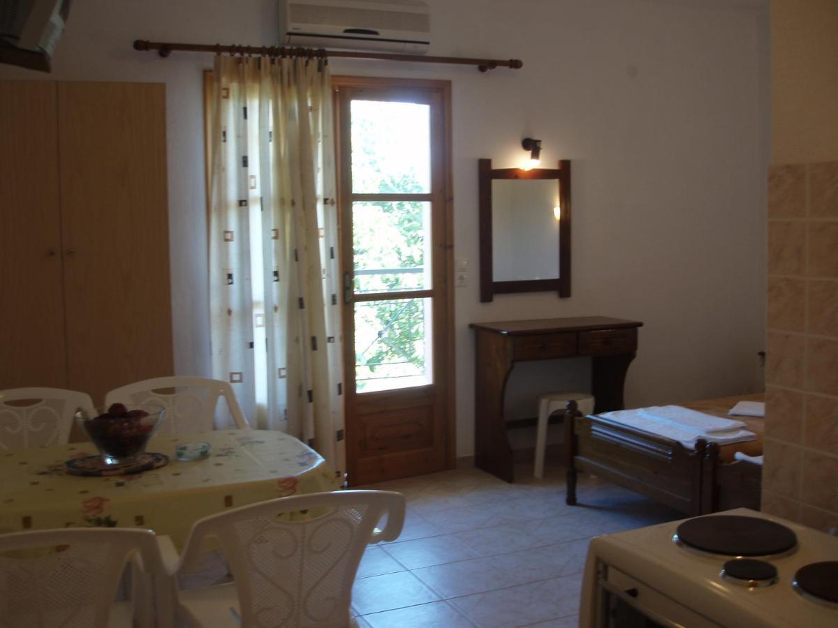 Skiathos Studios Hl Extérieur photo